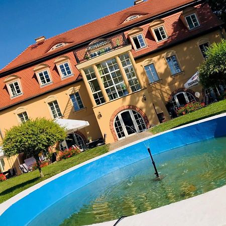 Schloss Zehdenick Bagian luar foto